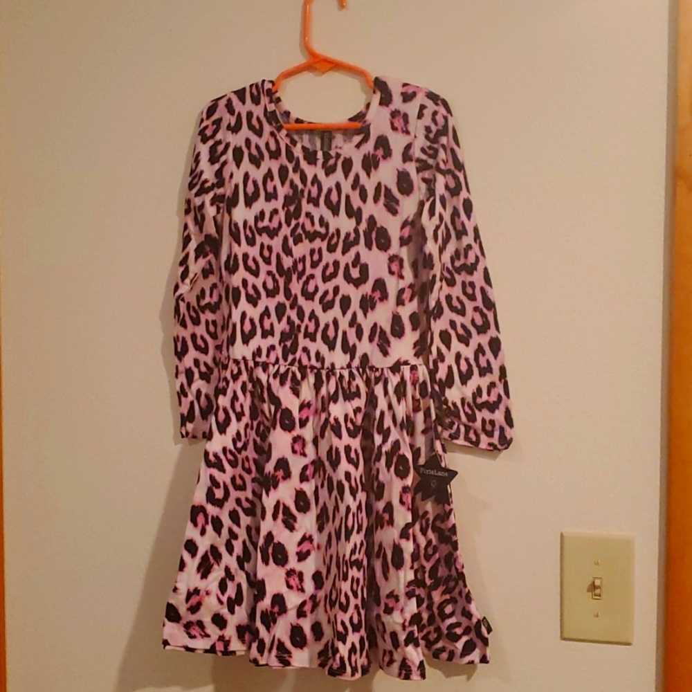 Girls dress